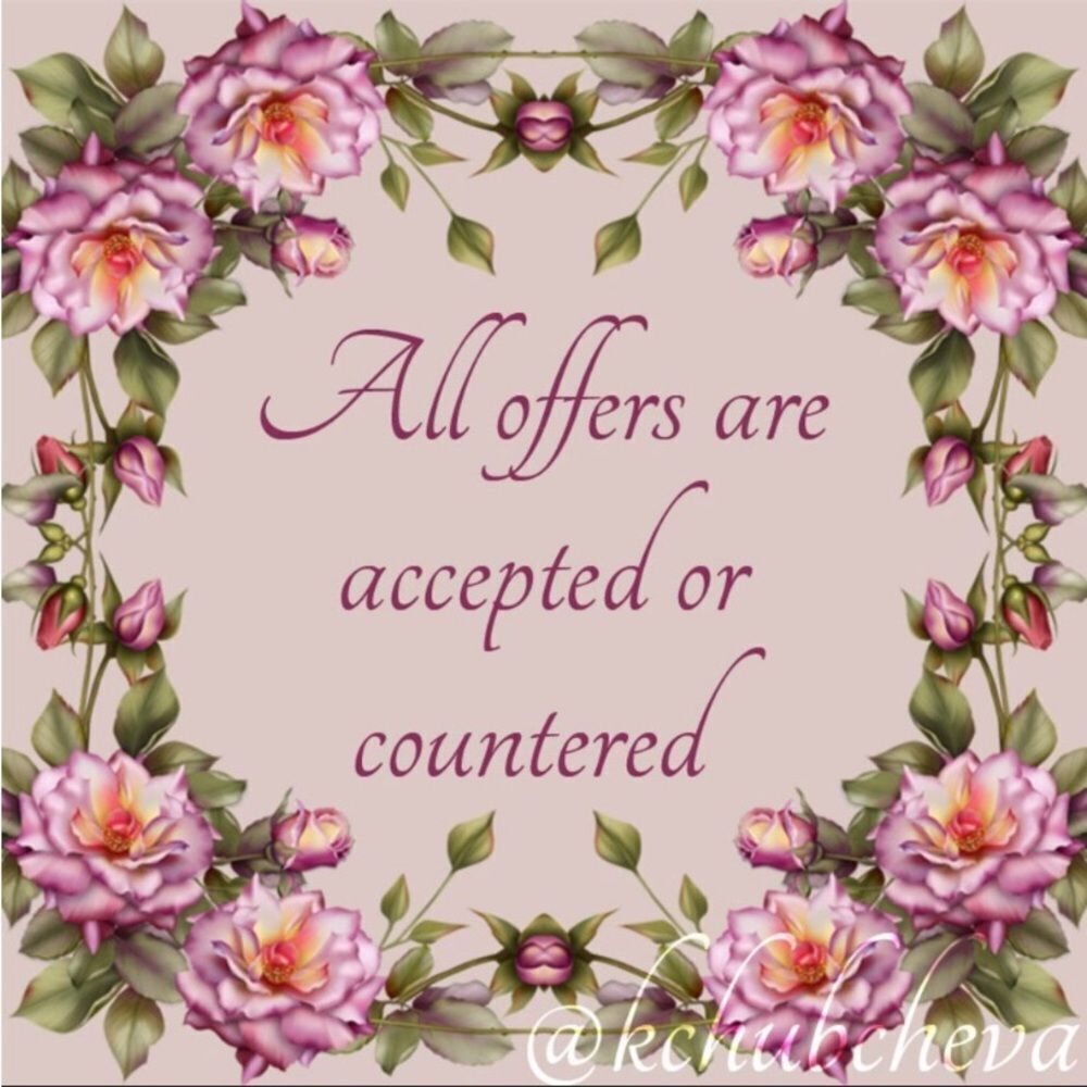 Glamorous Rhinestone Flower‎ Shaped Drop Earrings - Picture 8 of 9